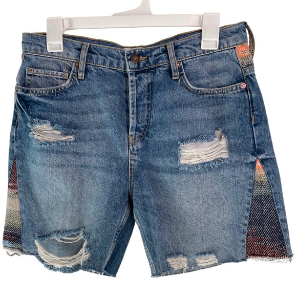 Free People We The Free Distressed Boho Jean Shorts 100% Cotton Size 26 NWT - Picture 1 of 9